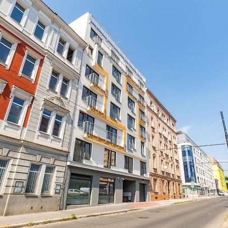 Brand New One Bedroom Apartment #54 In Brand New Building With Free Parking Praga Exterior foto