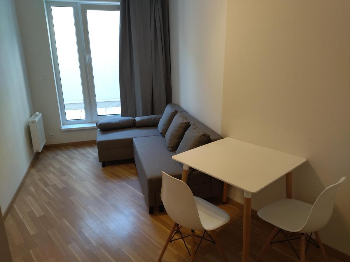 Brand New One Bedroom Apartment #54 In Brand New Building With Free Parking Praga Exterior foto