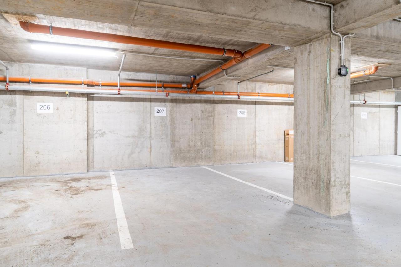 Brand New One Bedroom Apartment #54 In Brand New Building With Free Parking Praga Exterior foto